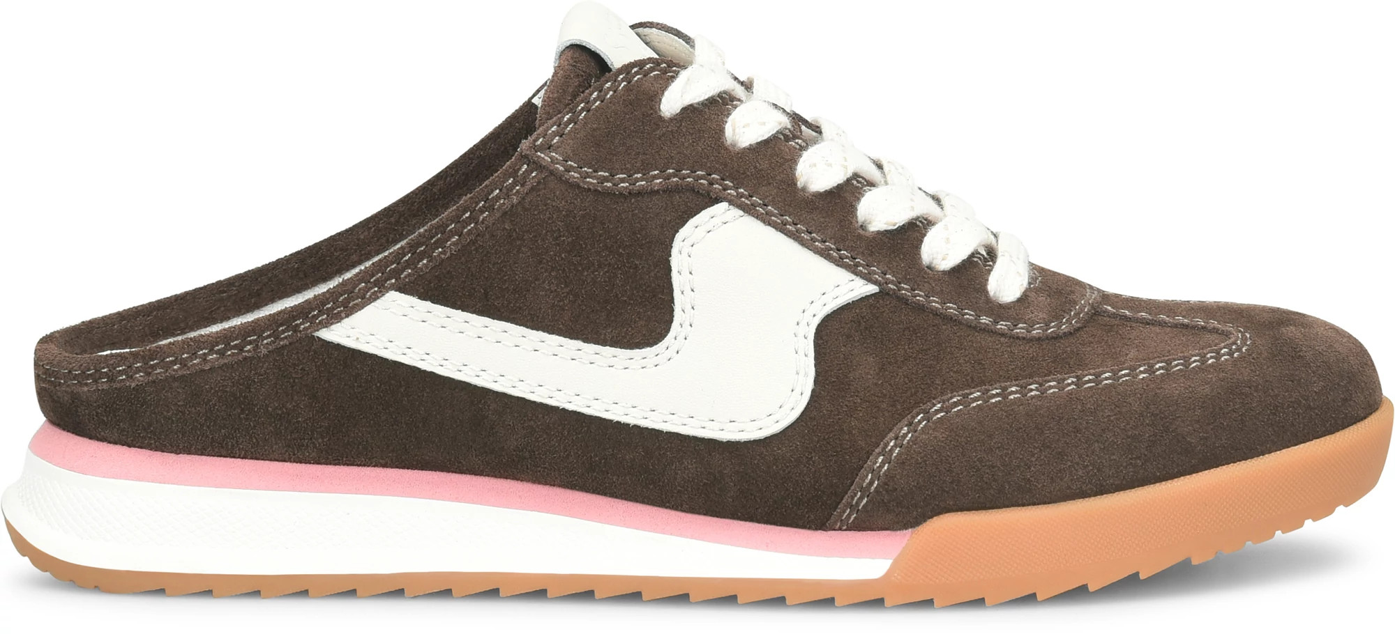 Kassie shown in Rich Brown (Brown)