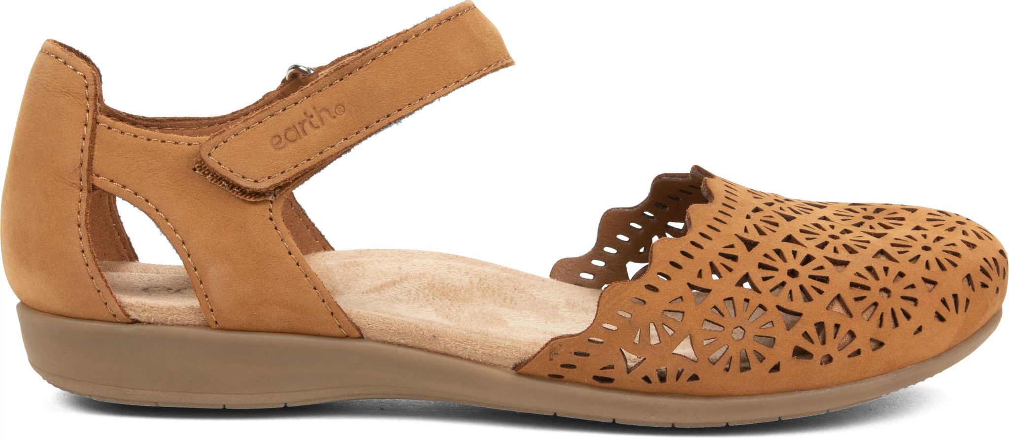 Women's Earth Origins Bronnie shown in Natural (Brown)