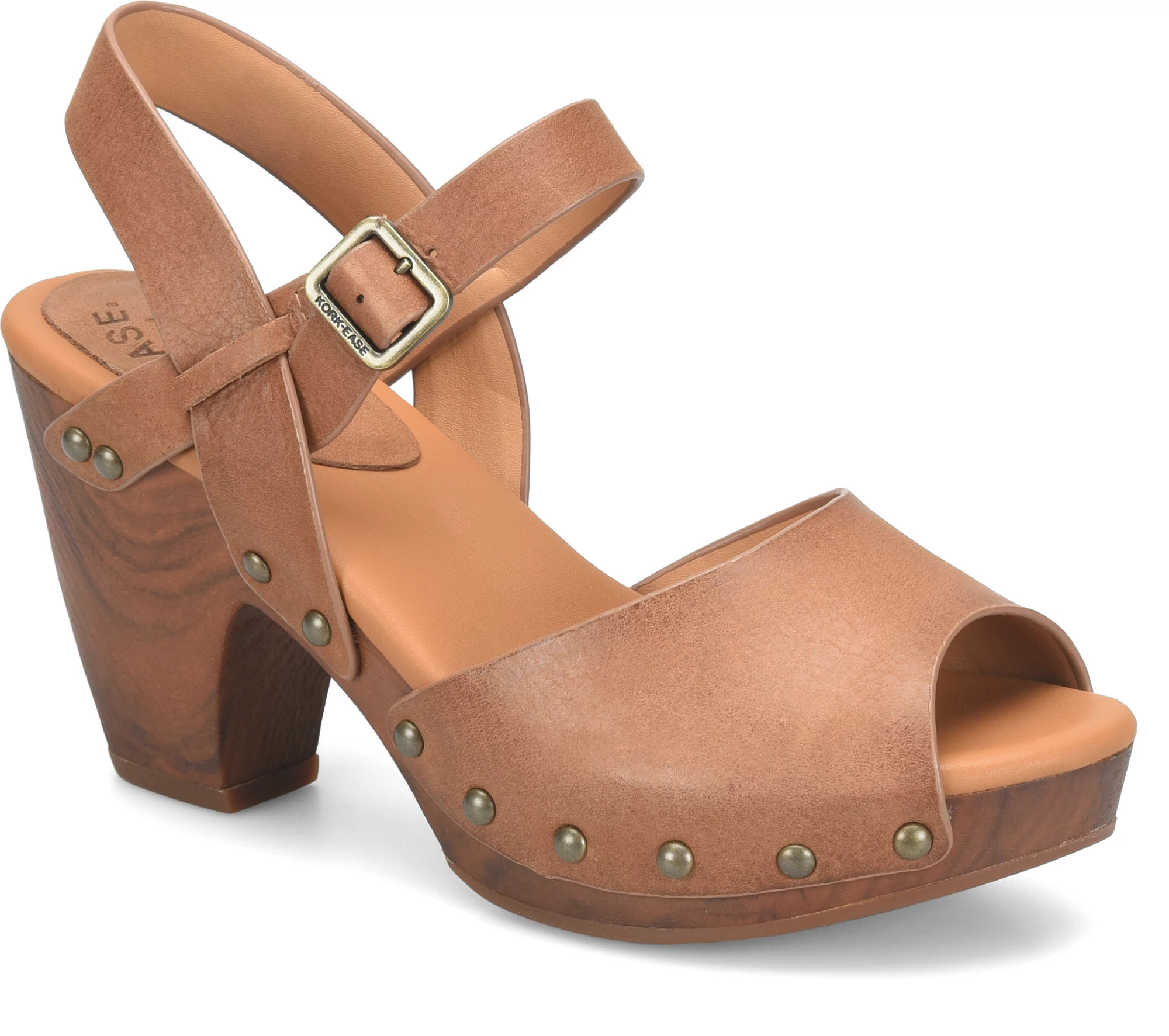 Gwen shown in Brown (Brown)