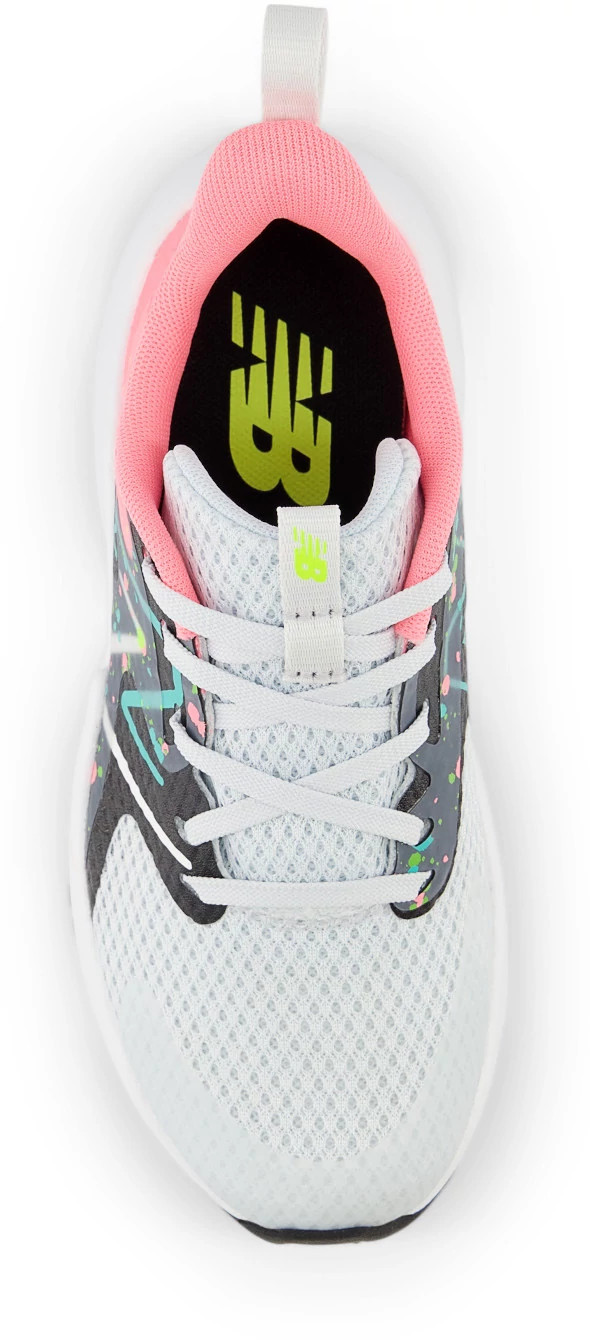 Girl's New Balance Rave Run V2 Runner | Super Shoes