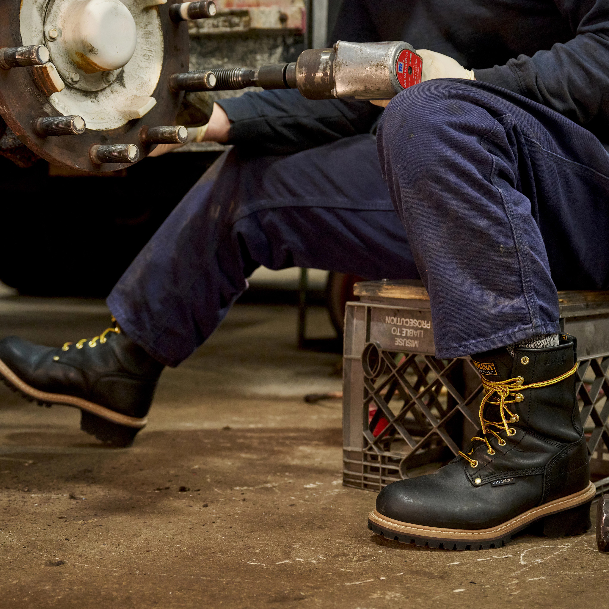 Men's Carolina 8 Inch Steel Toe 600 Gram Waterproof Logger shown on model 