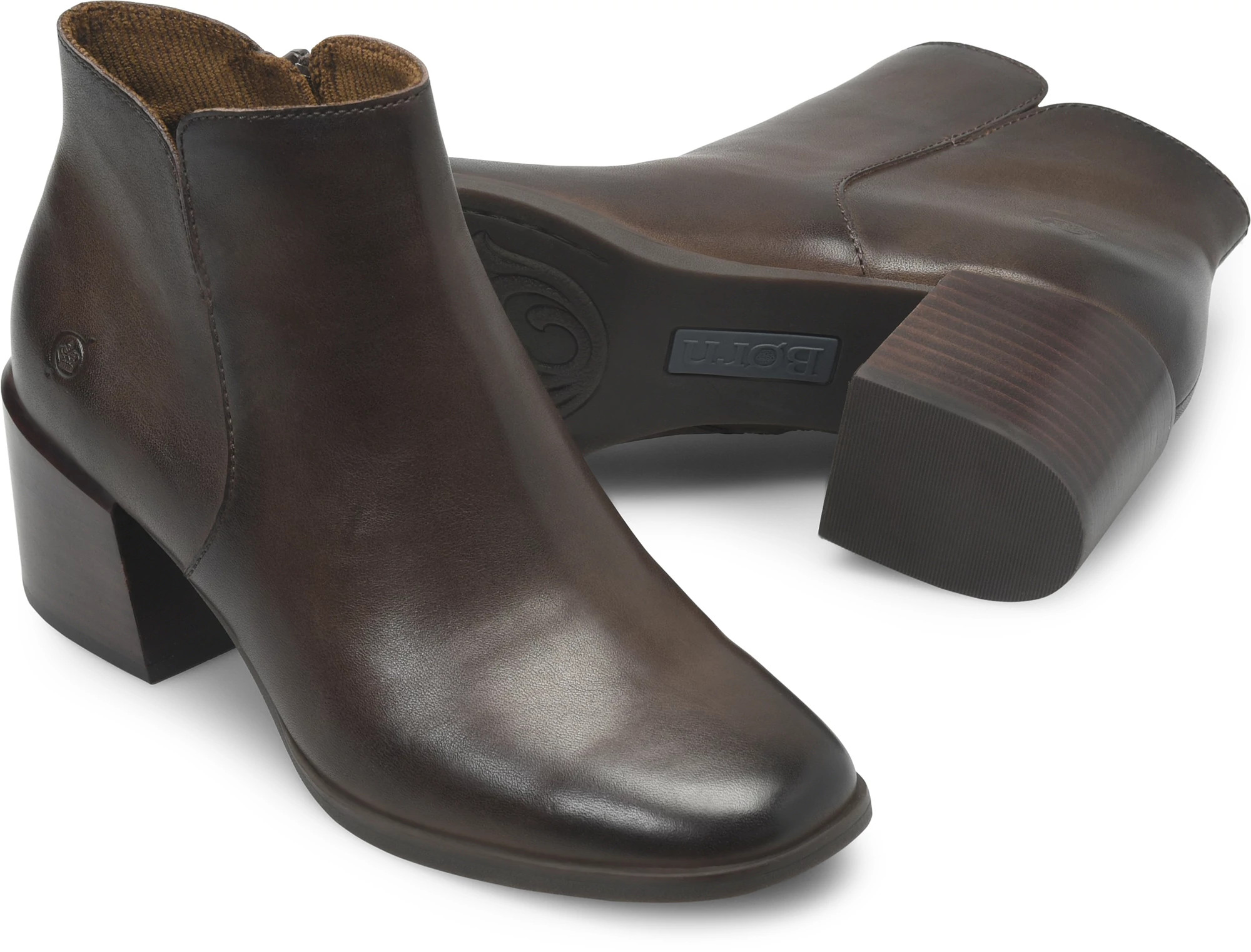 Lisbet shown in Chocolate Brown (Brown)