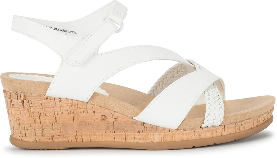 Women's Baretraps Farah shown in White (White)