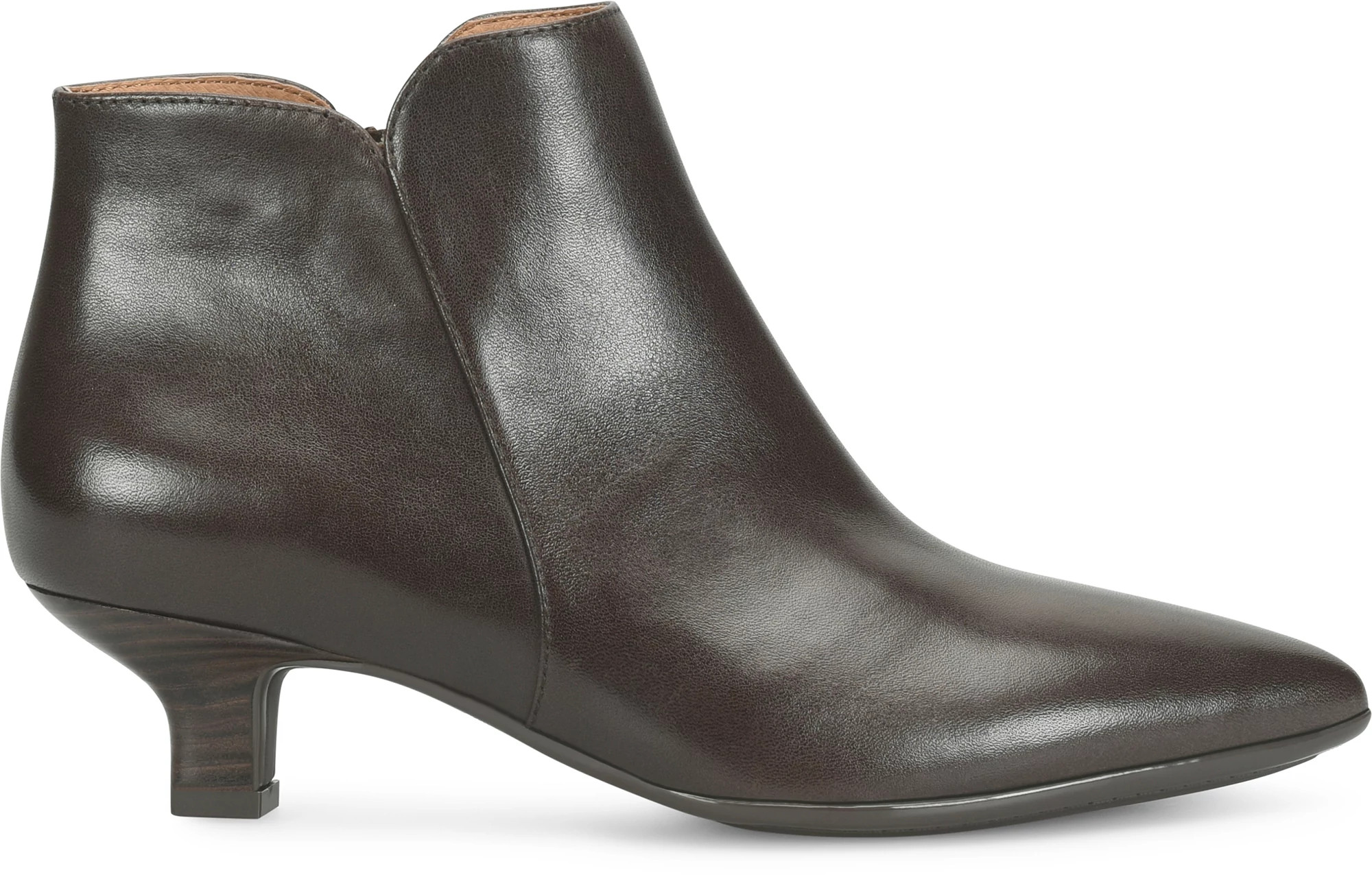 Sawyer shown in Cocoa Brown (Brown)