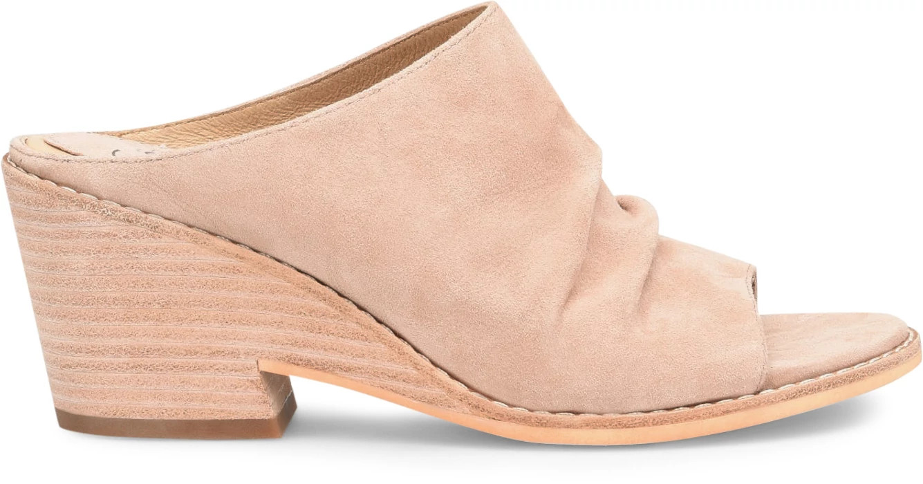 Strathmore shown in Rose Taupe (Tan)