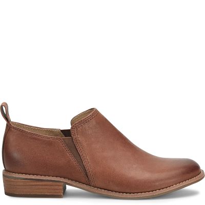 Women's Sofft Sharnell Low Color: Brown Brown / 8 / M