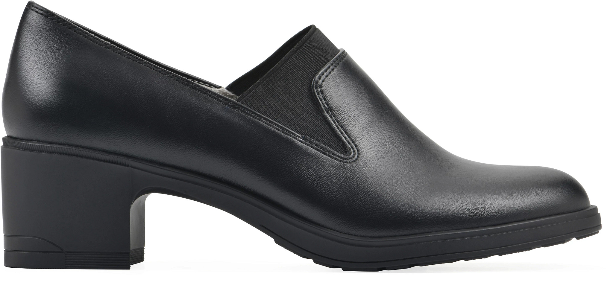 Women's Cliffs By White Mountain Hunton shown in Black (Black)
