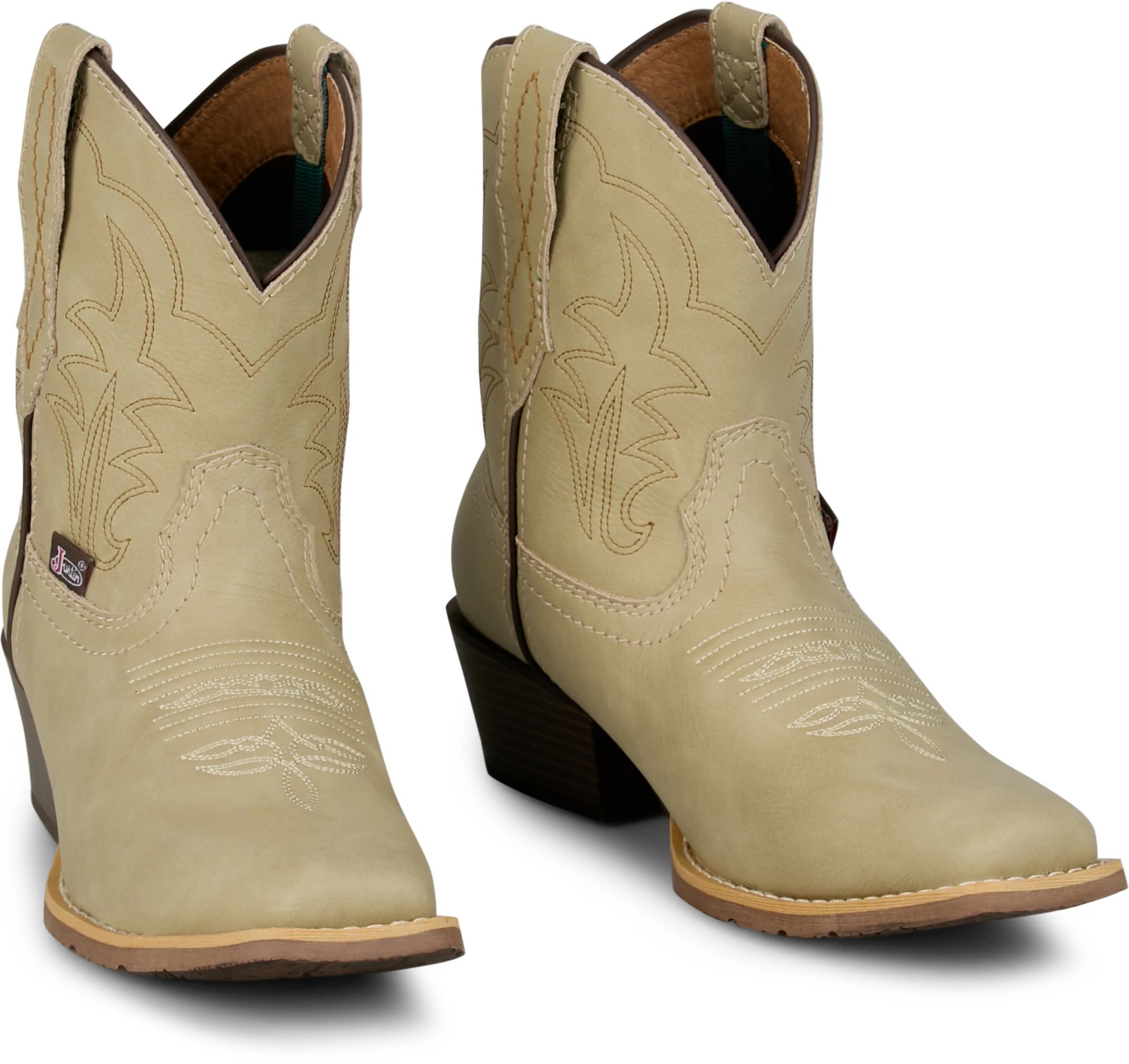 GY9513-002.jpg?w=700&h=700&