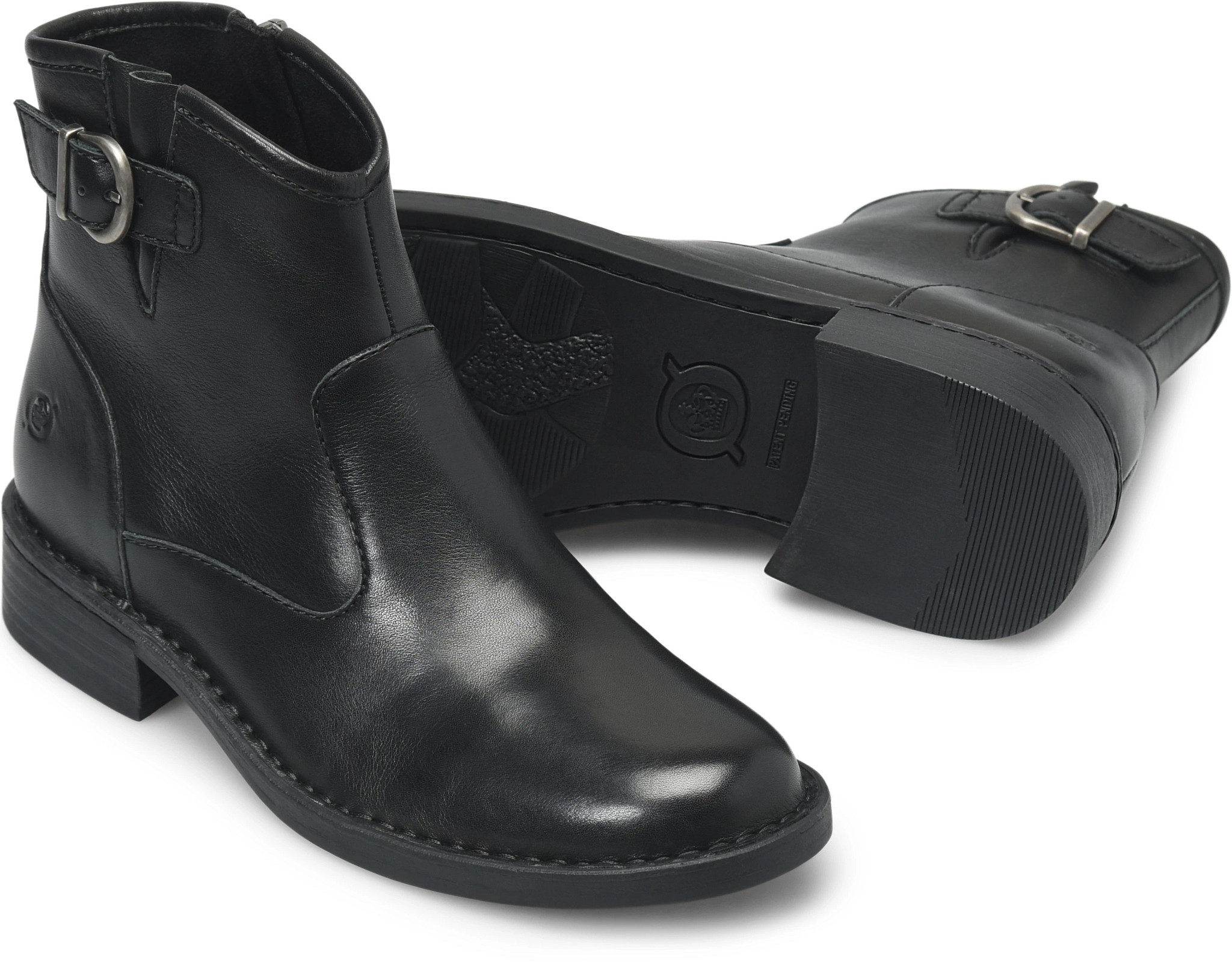 Charlie shown in Black (Black)