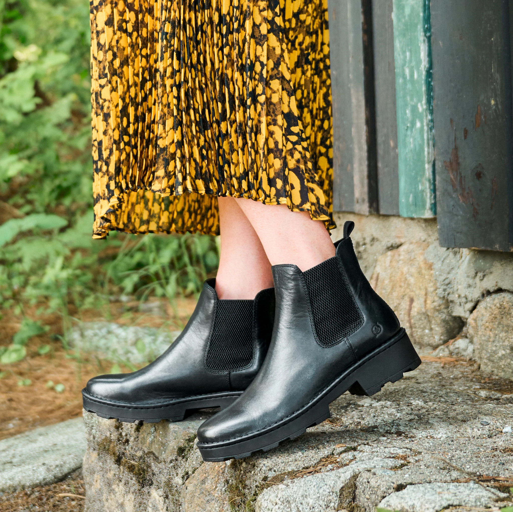 Chelsea boots by born on sale