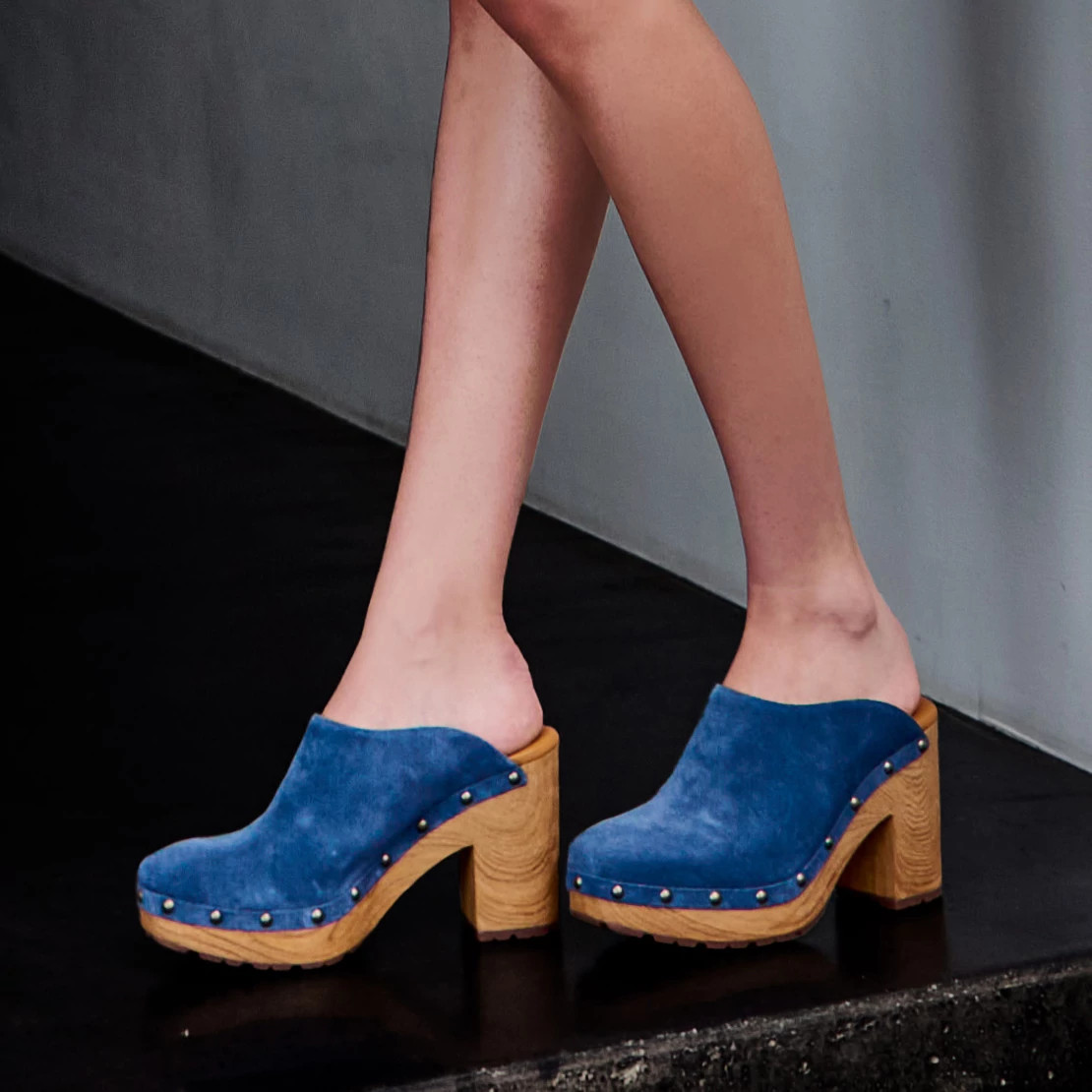 view on model image