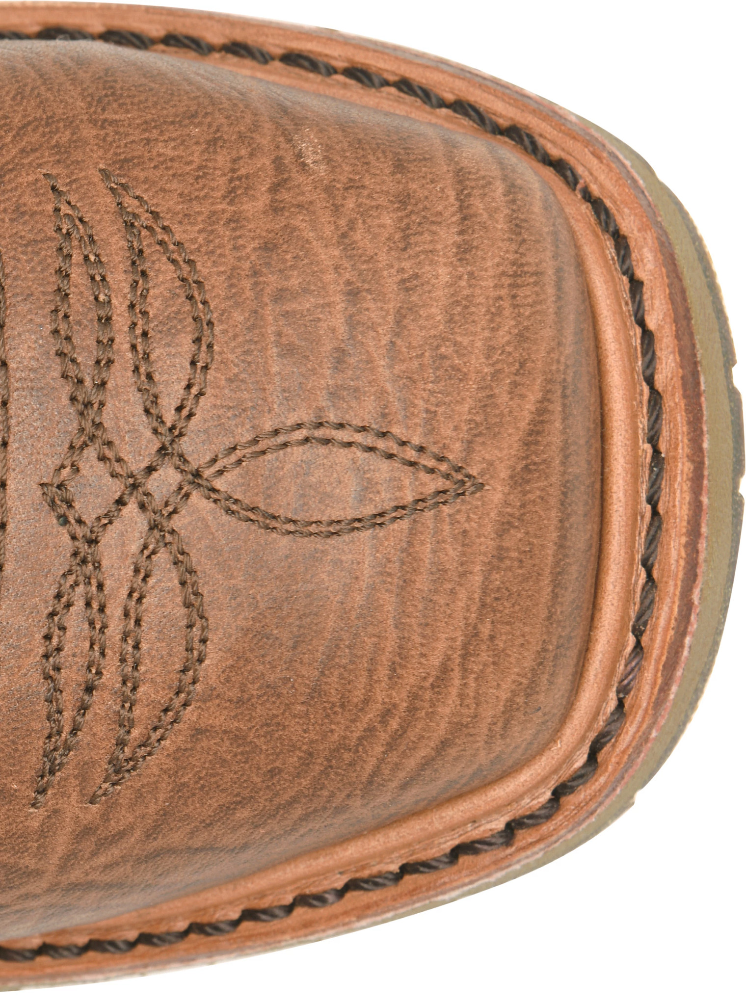 Branch Steel Toe se muestra en el modelo