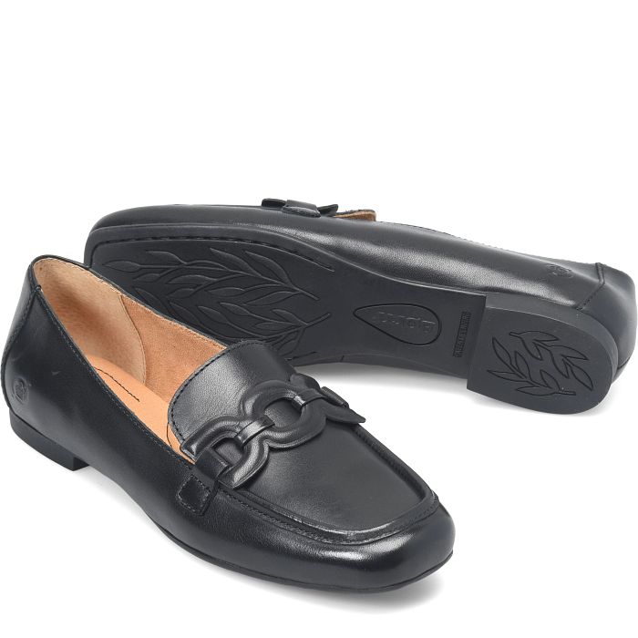 Women's moccasin in brown leather with buckle Women's moccasin in brown leather with buckle