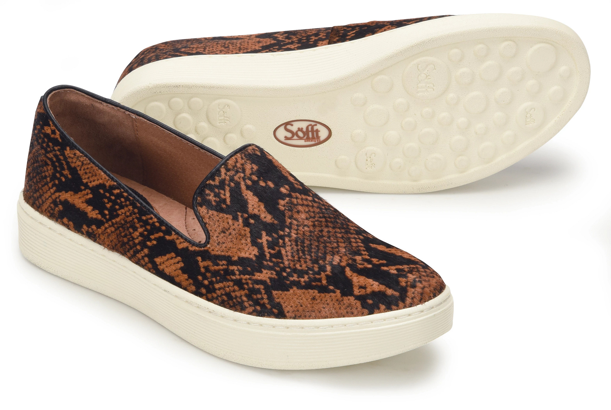 Sofft hot sale slip ons