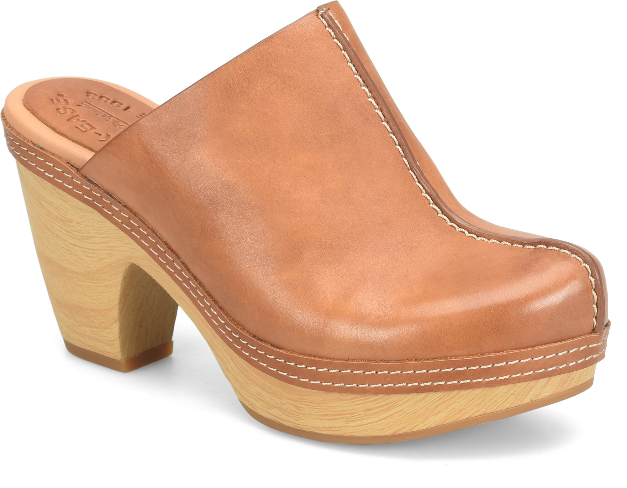 Gwendolyn shown in Dark Tan (Tan)