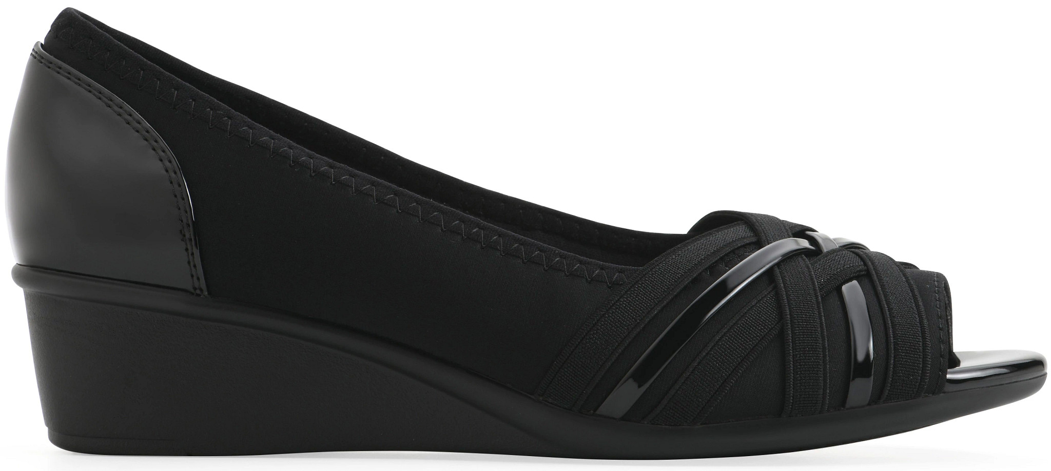 Women's Cliffs By White Mountain Boldest shown in Black (Black)