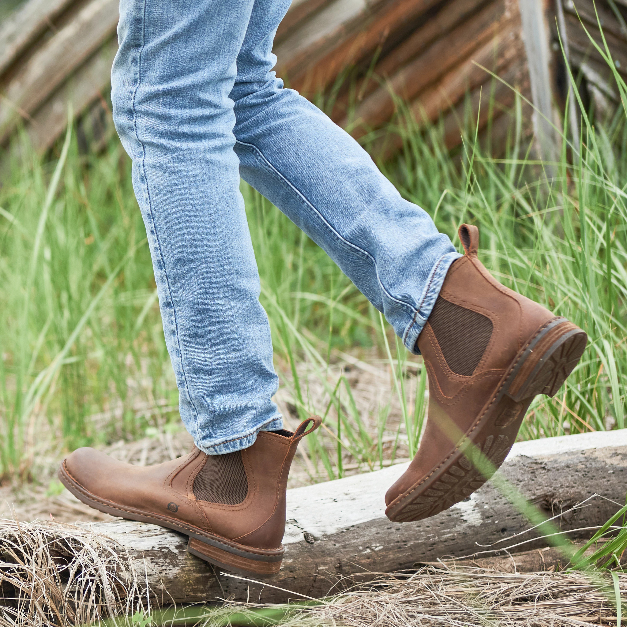 born hemlock chelsea boots