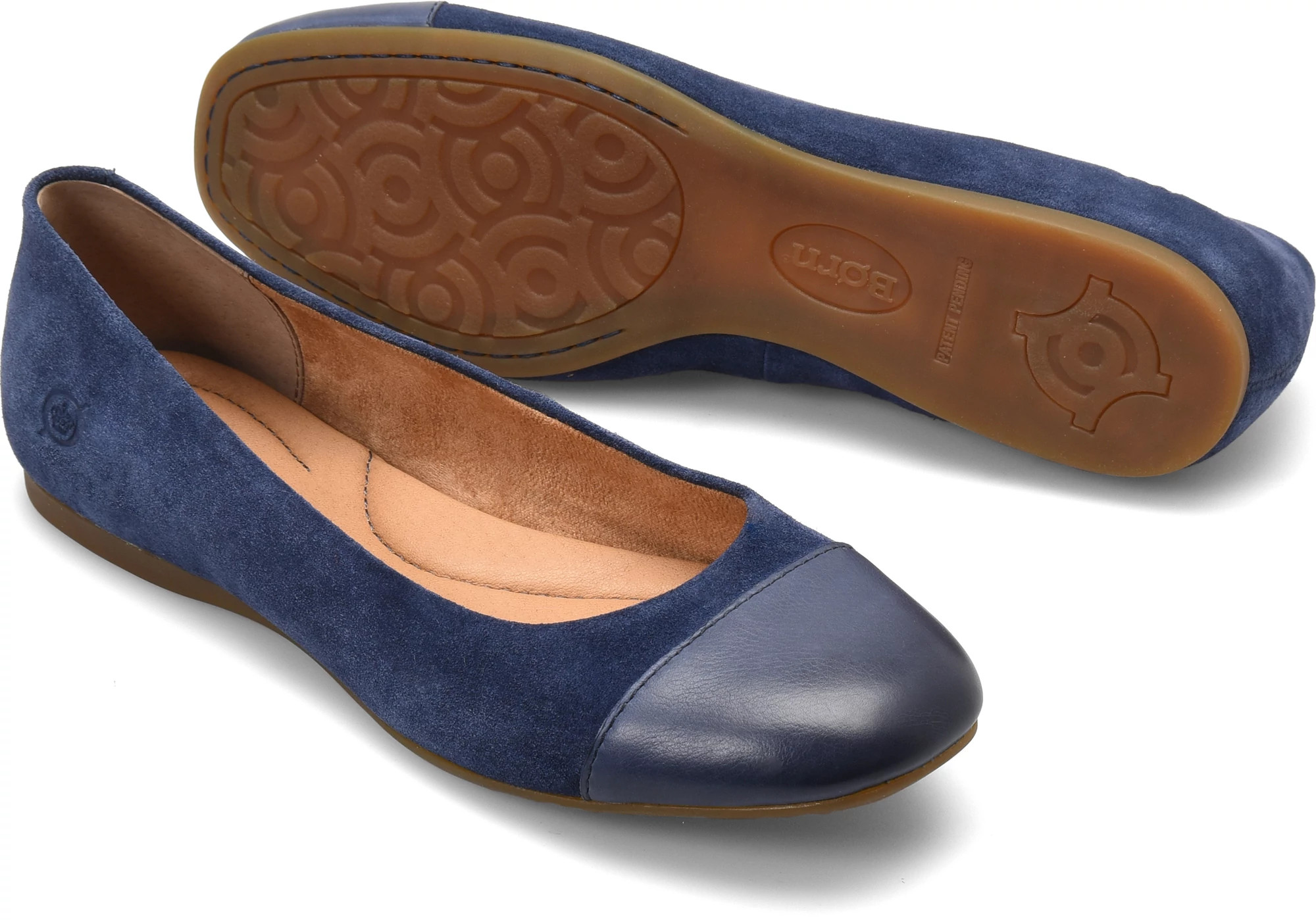 Batti shown in Navy Combo (Blue)