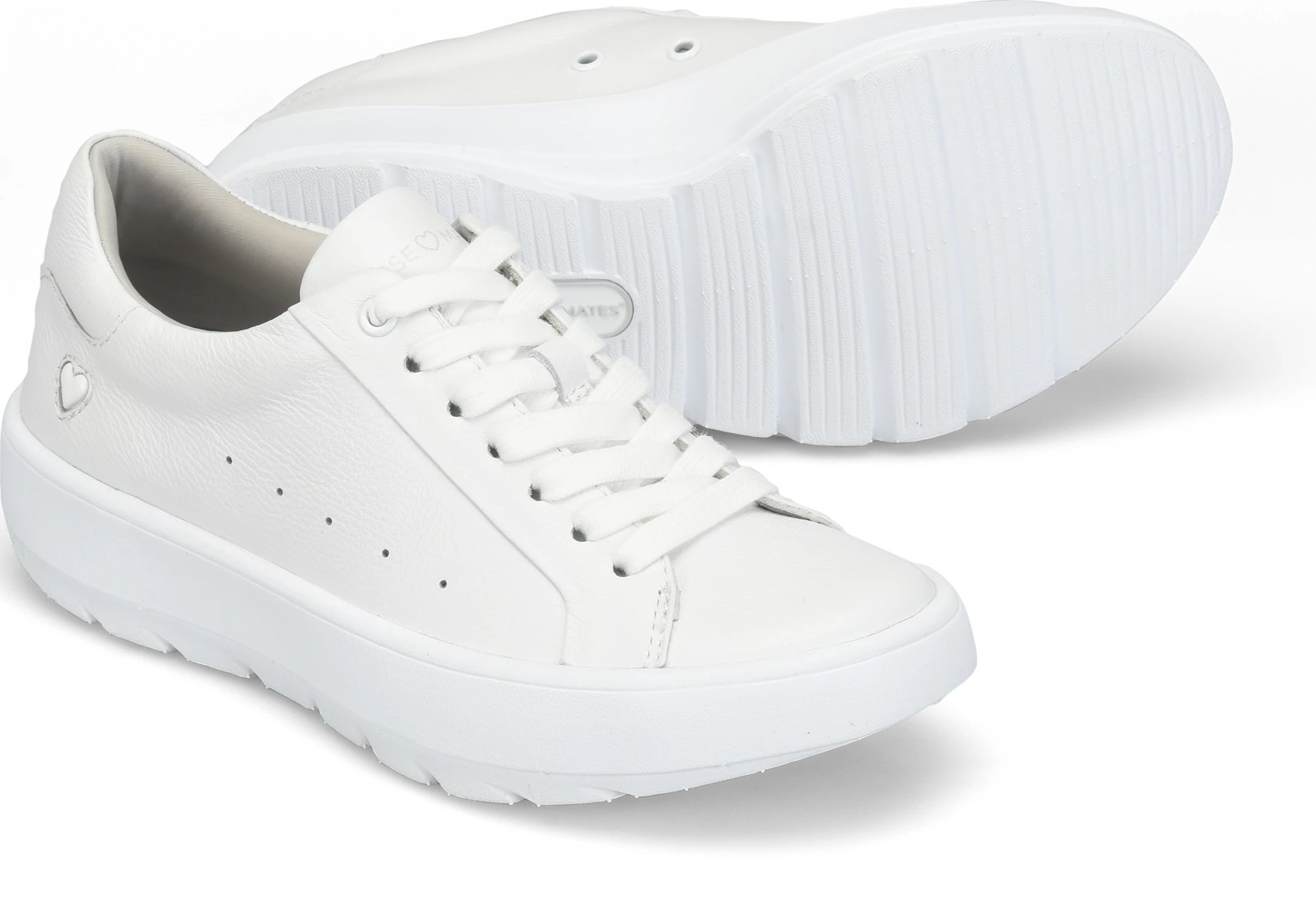 Calliope se muestra en la White (Blanco)