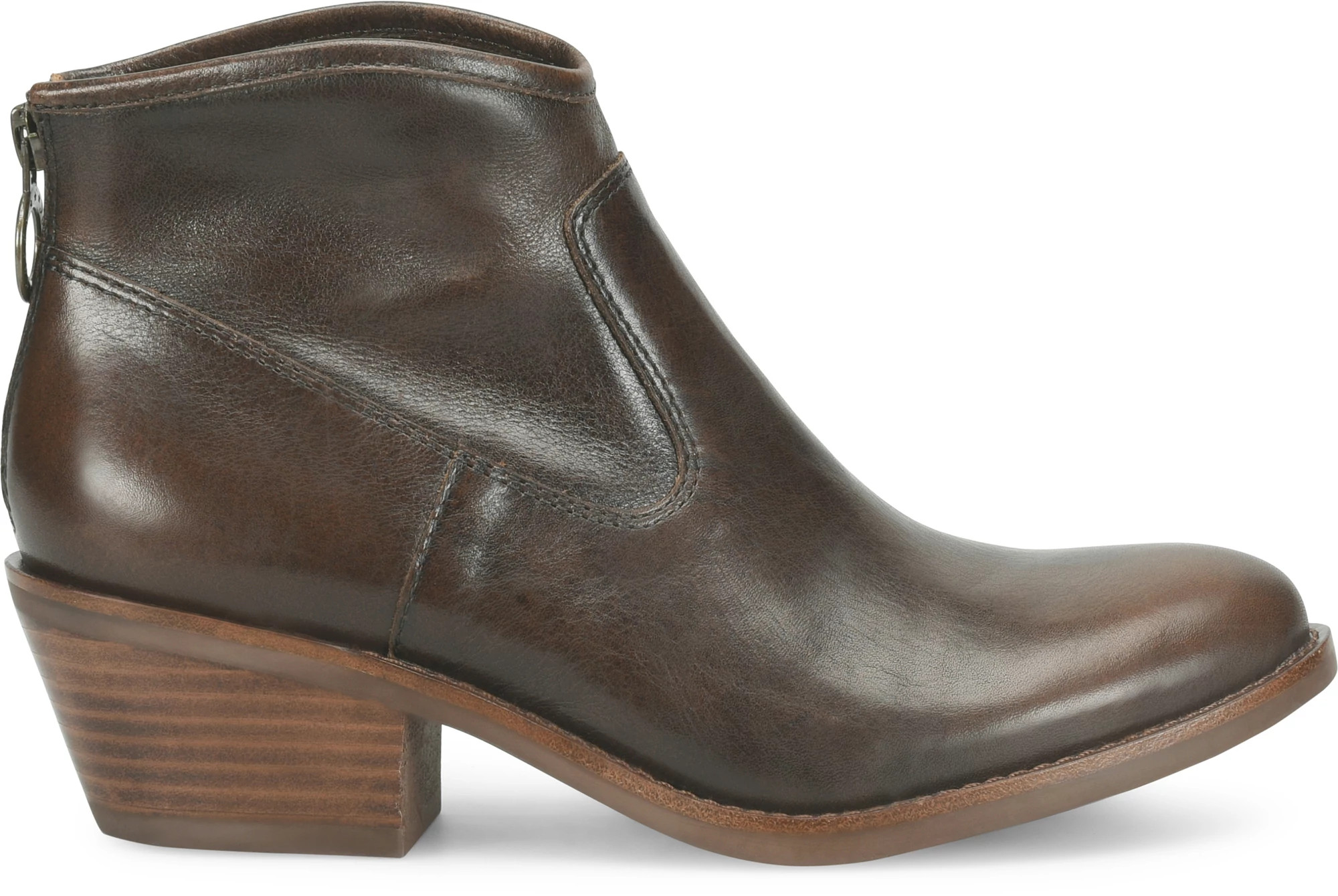 Aisley shown in Whiskey (Brown)