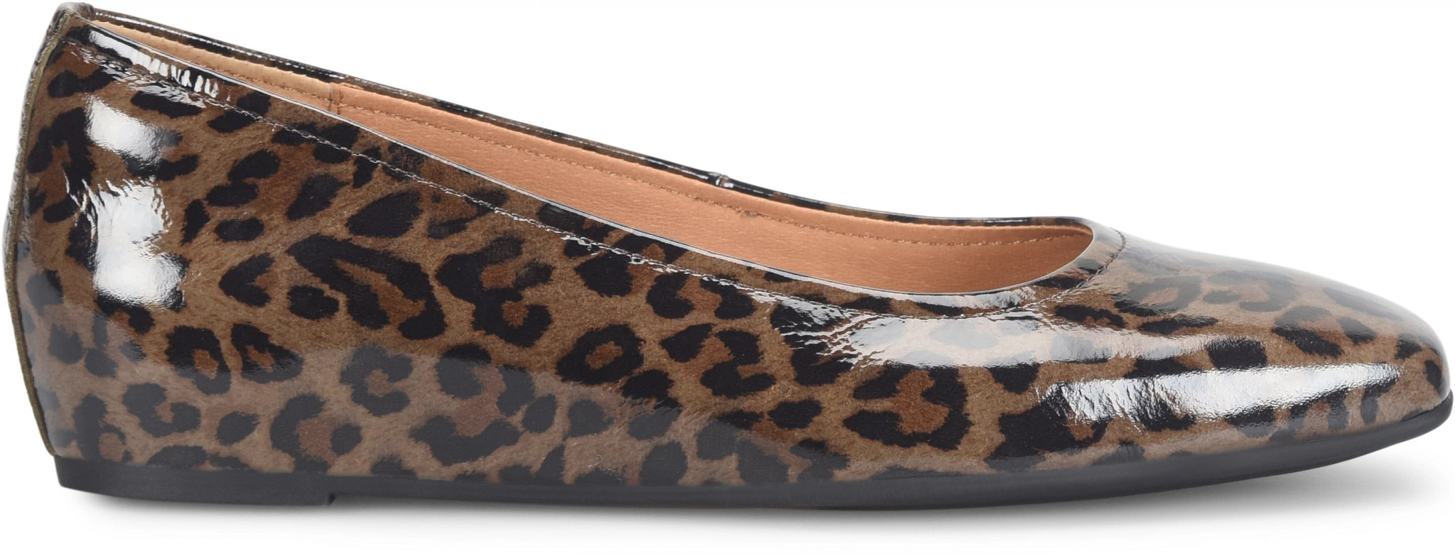 Poppy shown in Taupe (Animal Print)